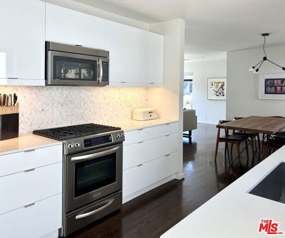3865 Lyceum Avenue, Los Angeles, CA 90066
