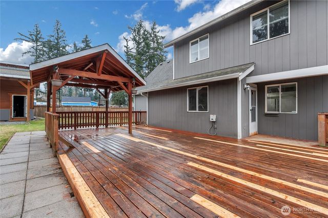 20121 115th Street E, Bonney Lake, WA 98391