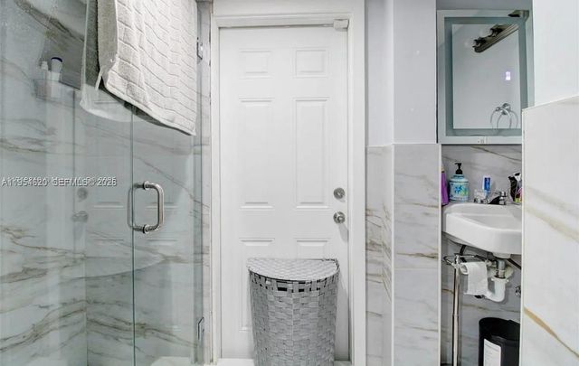 1470 SW 73rd Pl, Miami, FL 33144