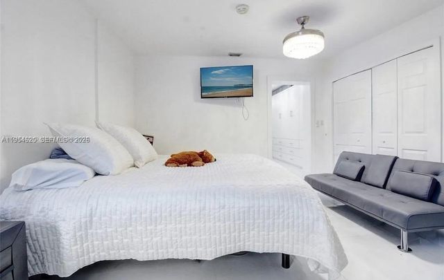 1470 SW 73rd Pl, Miami, FL 33144