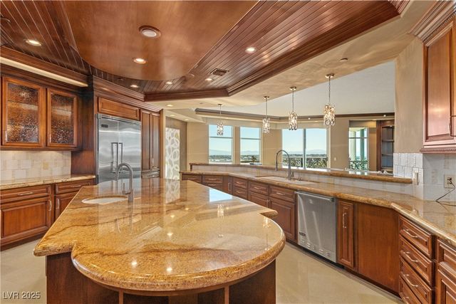 9103 Alta Drive 602, Las Vegas, NV 89145