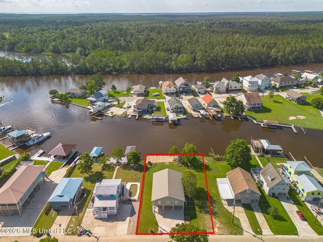 6215 Shawnee Street, Kiln, MS 39556