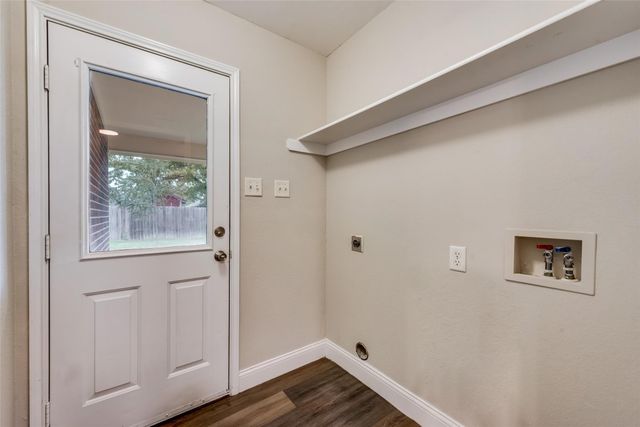 548 Asbury Drive, Saginaw, TX 76179