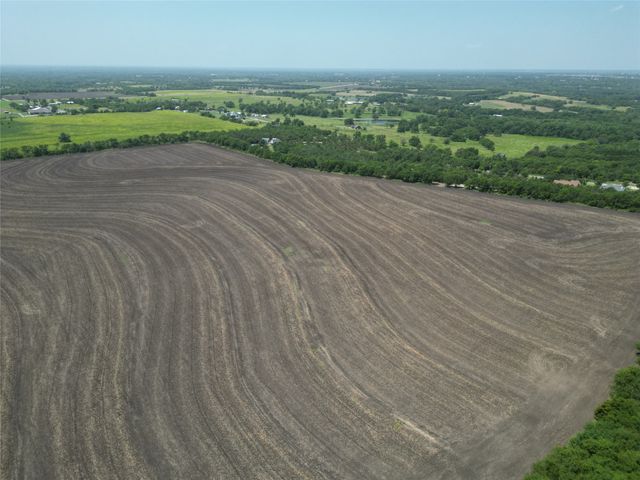 910 Kentucky Town Road, Whitewright, TX 75491
