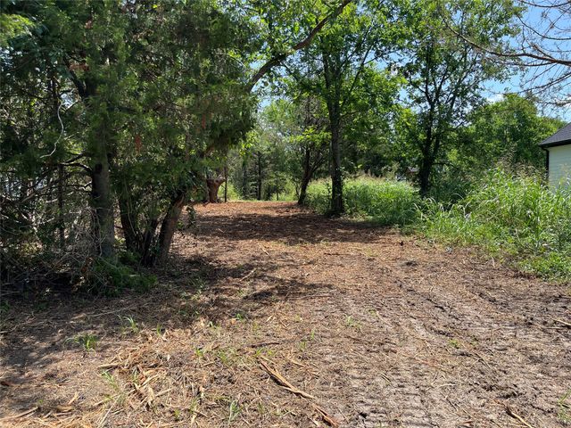 910 Kentucky Town Road, Whitewright, TX 75491