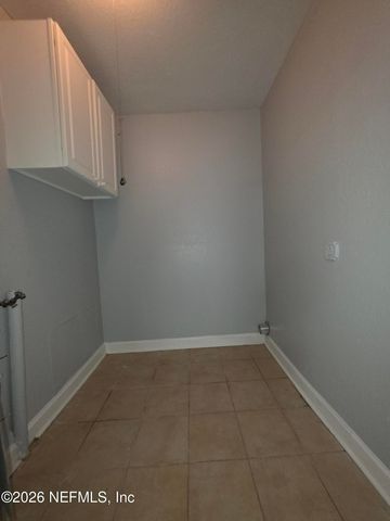 4910 WALCOTT Avenue, Jacksonville, FL 32209