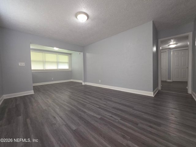 4910 WALCOTT Avenue, Jacksonville, FL 32209