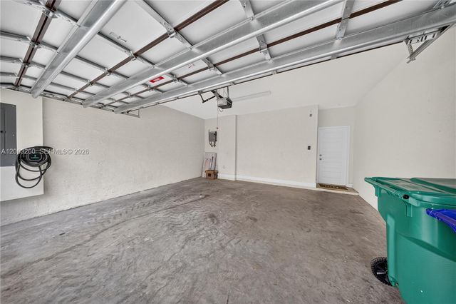 4745 NW 83rd Parkway, Doral, FL 33166