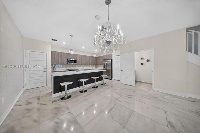 4745 NW 83rd Parkway, Doral, FL 33166