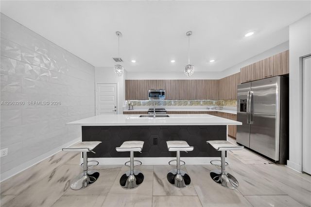 4745 NW 83rd Parkway, Doral, FL 33166