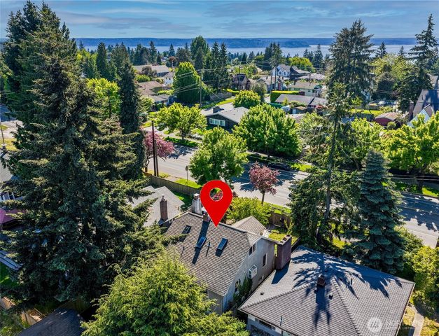 7146 35th Avenue SW, Seattle, WA 98126