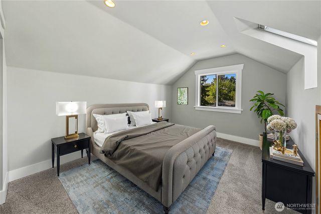7146 35th Avenue SW, Seattle, WA 98126
