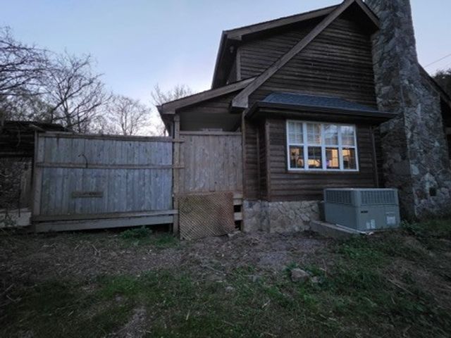 8216 Gassaway Rd, Woodbury, TN 37190