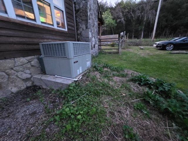 8216 Gassaway Rd, Woodbury, TN 37190