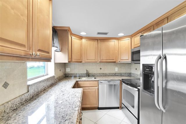 736 Flanders P 736, Delray Beach, FL 33484