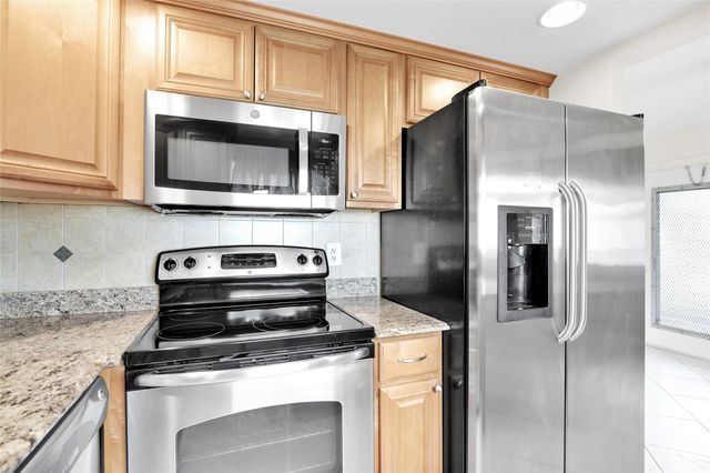 736 Flanders P 736, Delray Beach, FL 33484