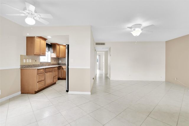 736 Flanders P 736, Delray Beach, FL 33484