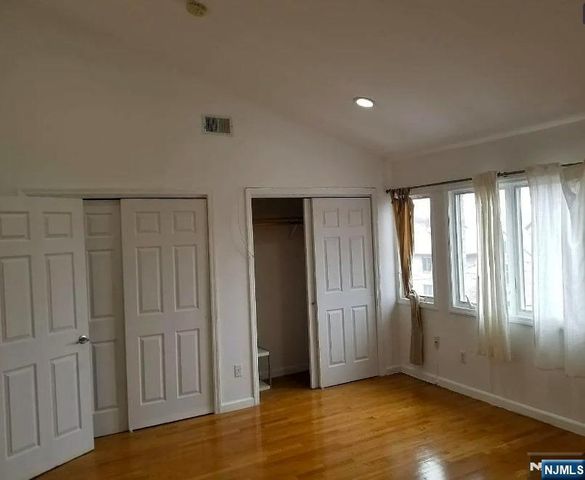 499 Park Avenue A, Fairview, NJ 07022