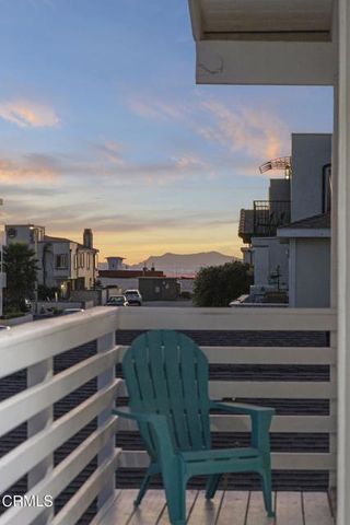 137 Santa Monica Avenue, Oxnard, CA 93035