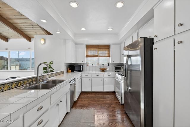 137 Santa Monica Avenue, Oxnard, CA 93035