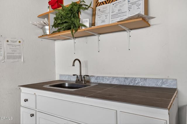 137 Santa Monica Avenue, Oxnard, CA 93035