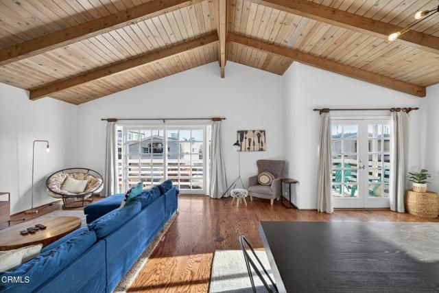 137 Santa Monica Avenue, Oxnard, CA 93035