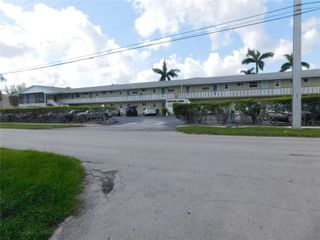 960 Crystal Lake Drive, Pompano Beach, FL 33064