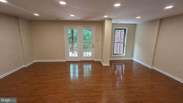 10774 BREWER HOUSE RD, North Bethesda, MD 20852