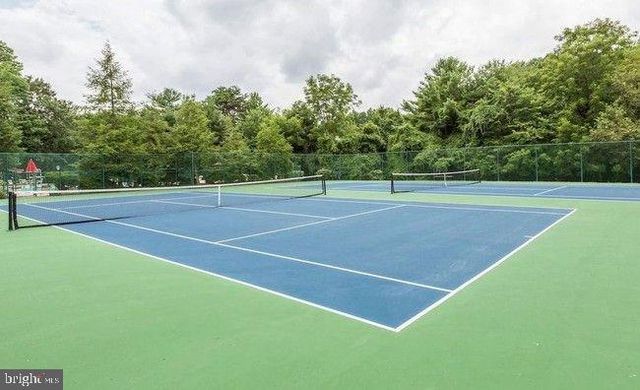 10774 BREWER HOUSE RD, North Bethesda, MD 20852