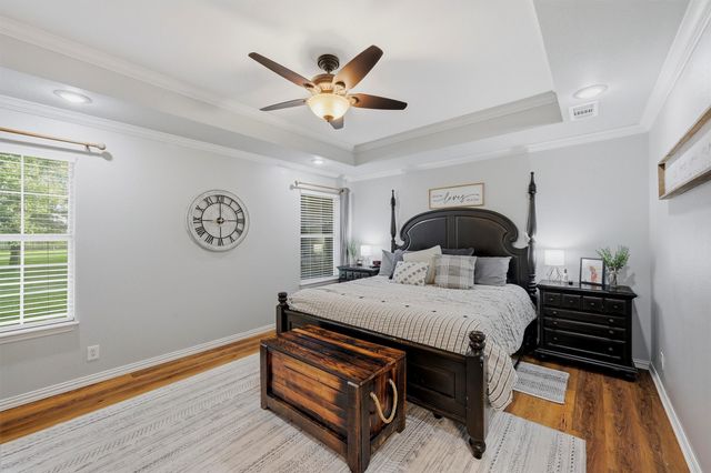 522 Preston Drive, Pottsboro, TX 75076