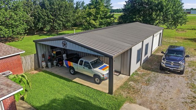 522 Preston Drive, Pottsboro, TX 75076