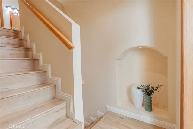 216 N Buena Vista Street 113, Burbank, CA 91505