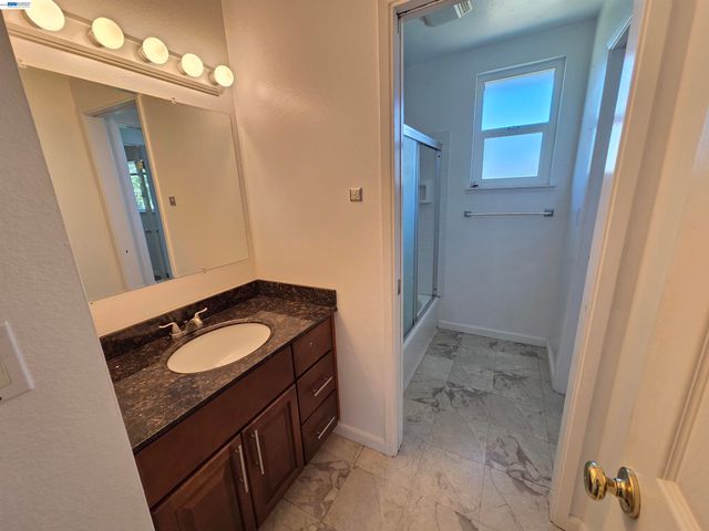 7601 Redbud Ct, Newark, CA 94560
