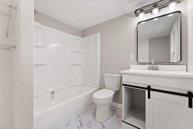 1007 Moss Street, Hammond, IN 46320