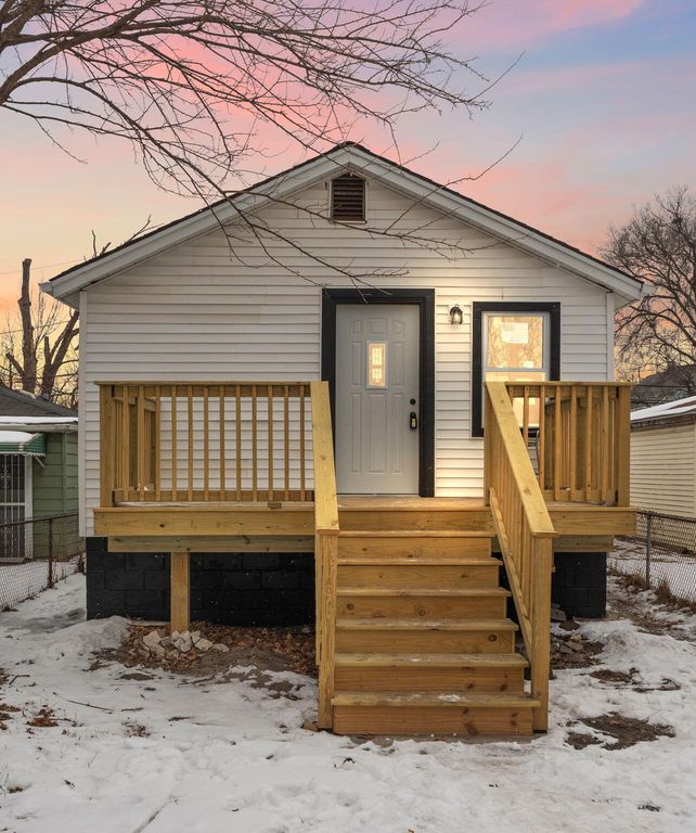 1007 Moss Street, Hammond, IN 46320