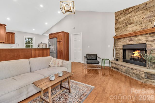 283 Blake Drive, Canton, NC 28716