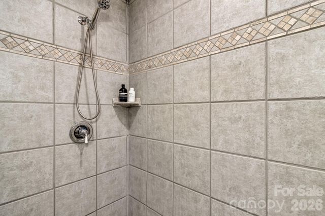 283 Blake Drive, Canton, NC 28716