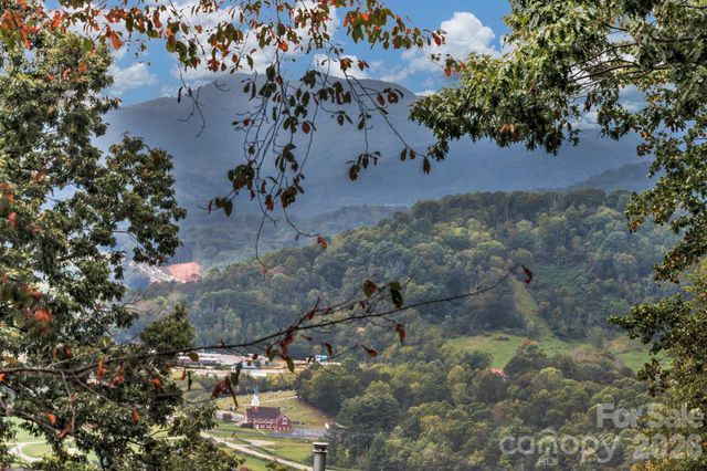 283 Blake Drive, Canton, NC 28716