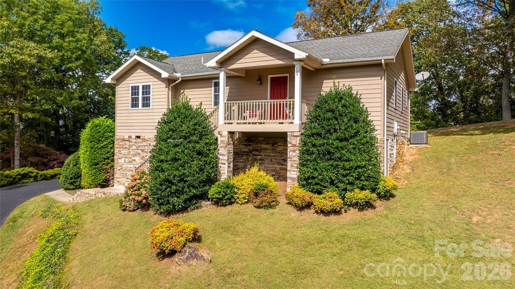 283 Blake Drive, Canton, NC 28716