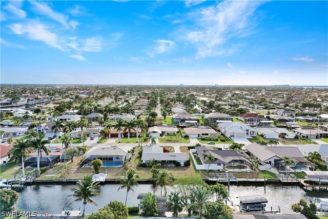 5130 SW 2nd PL, Cape Coral, FL 33914
