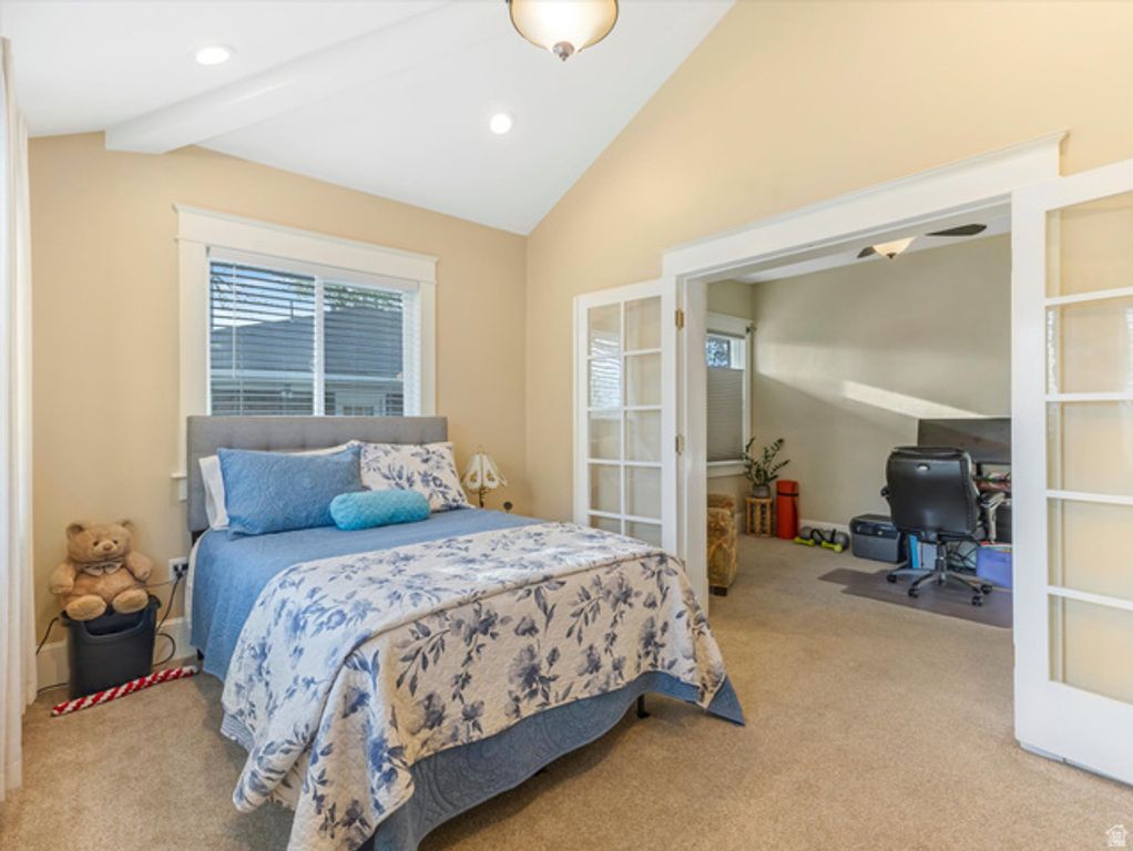 Image 16 of property listing at 718 E EMERSON AVE, Salt Lake City, UT 84105