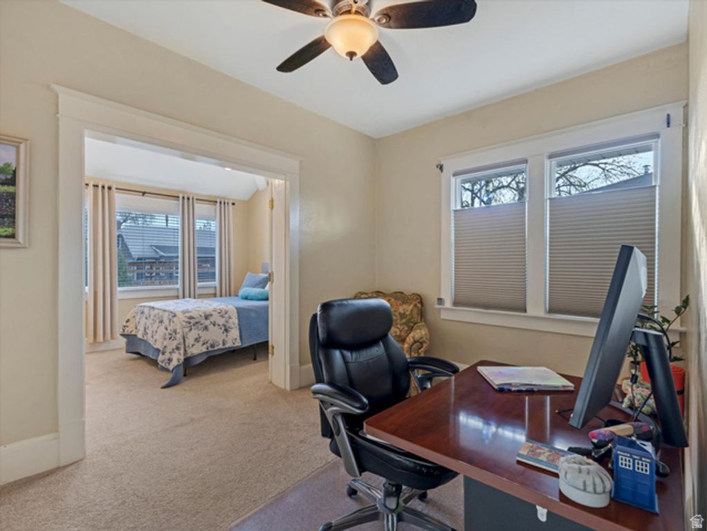 Image 17 of property listing at 718 E EMERSON AVE, Salt Lake City, UT 84105