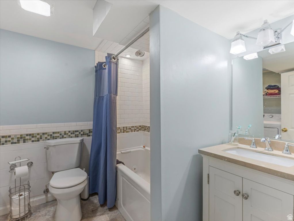 Image 20 of property listing at 718 E EMERSON AVE, Salt Lake City, UT 84105