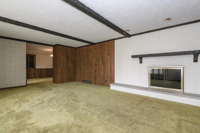 W160N8462 Donald COURT, Menomonee Falls, WI 53051