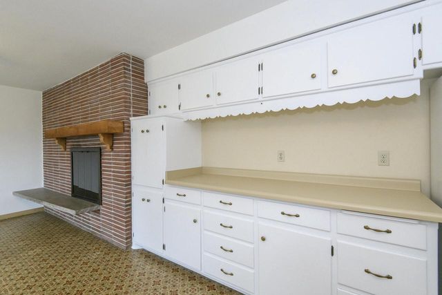 W160N8462 Donald COURT, Menomonee Falls, WI 53051