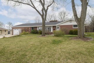 W160N8462 Donald COURT, Menomonee Falls, WI 53051