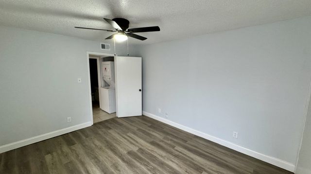 5616 Boca Raton Boulevard 238, Fort Worth, TX 76112