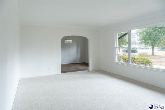 1815 Hampton Dr, Florence, SC 29505