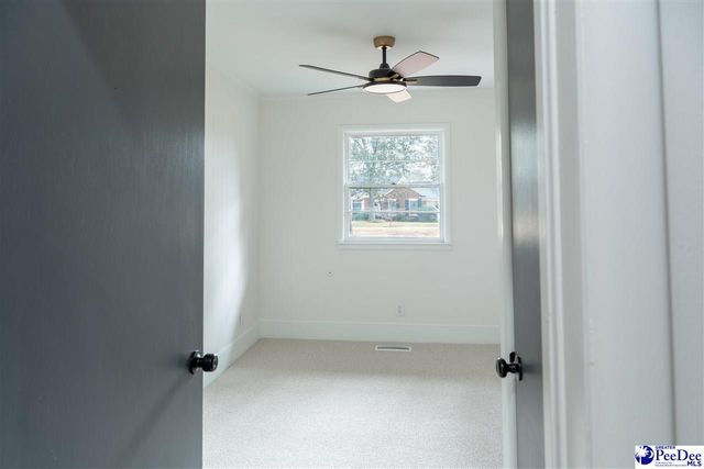 1815 Hampton Dr, Florence, SC 29505