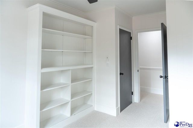 1815 Hampton Dr, Florence, SC 29505